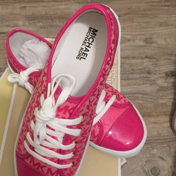 Michael Kors Tennis Shoes - Picture 3 of 3